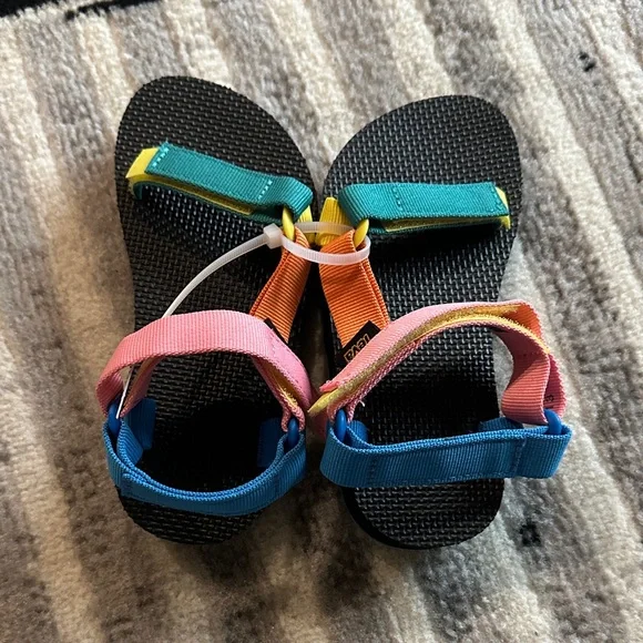Teva Colorful Kids Sandals Sz 13. New no box - Picture 1 of 5